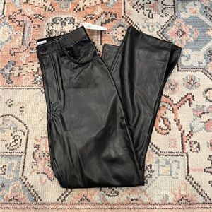 Abercrombie and Fitch curve love